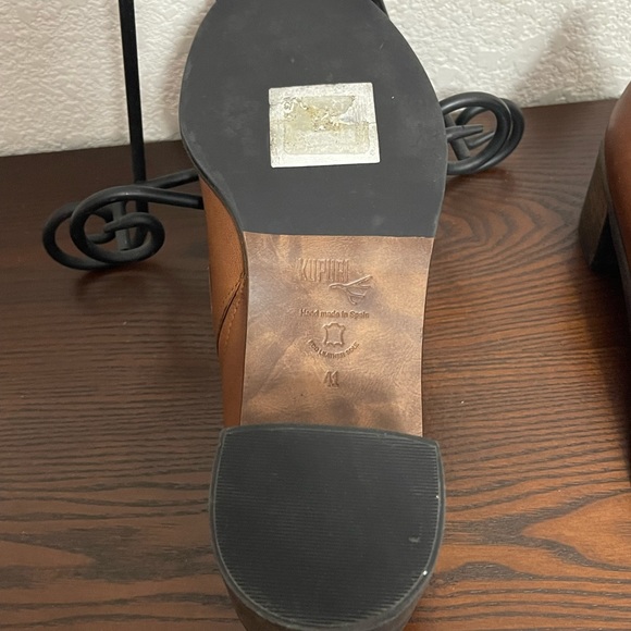 New Kupuri Spanish leather chunky heeled slip on - Picture 6 of 9